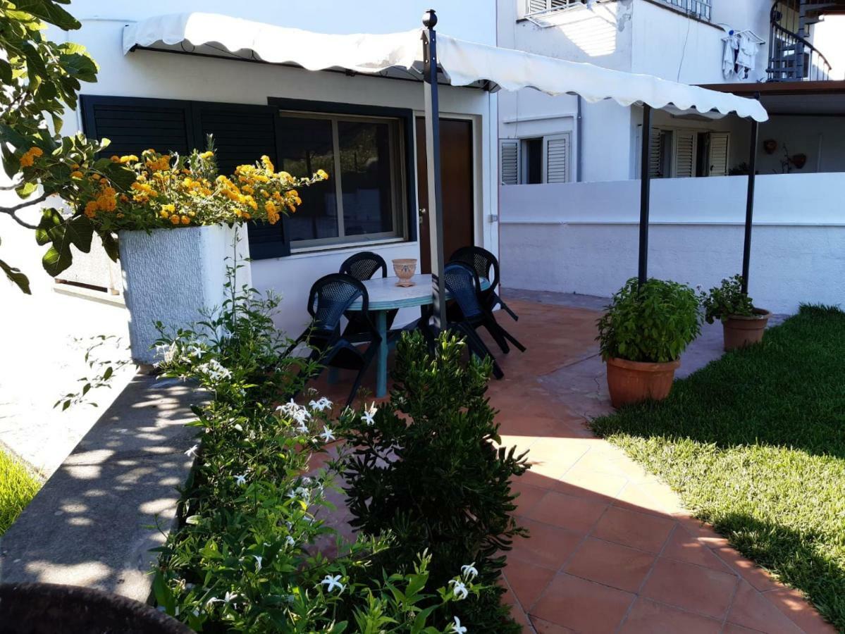 Villa Casa Vacanza Uggiano La Chiesa Exterior foto